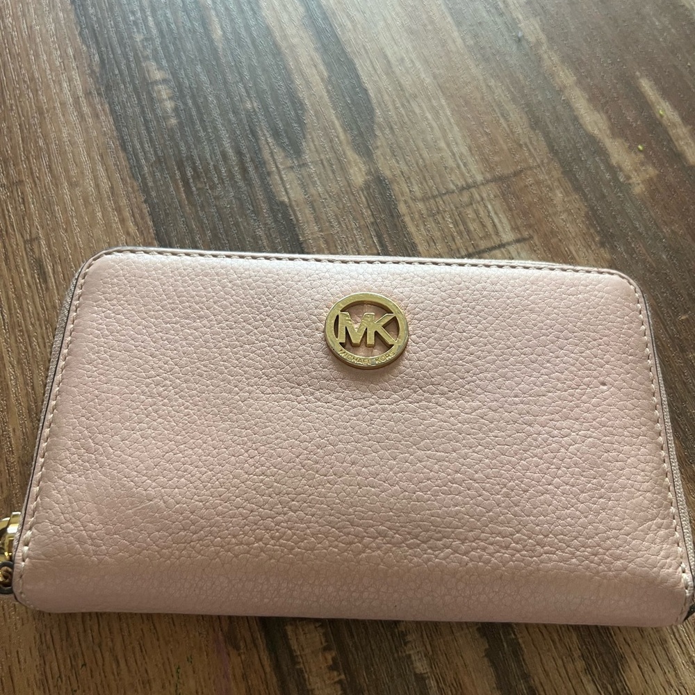 Michael Kors Blush Pink Wallet with Gold Logo